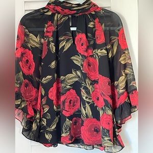 Vince Camuto red flower blouse L